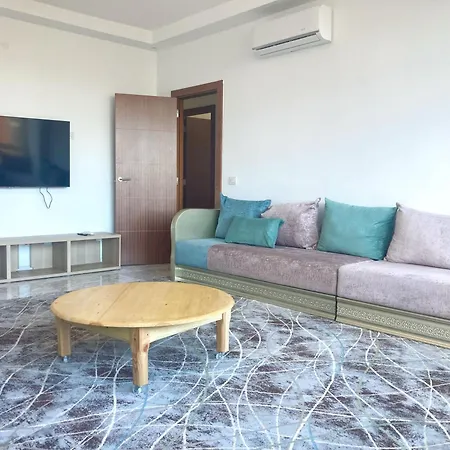 Luxury Arabic-style Apartment *