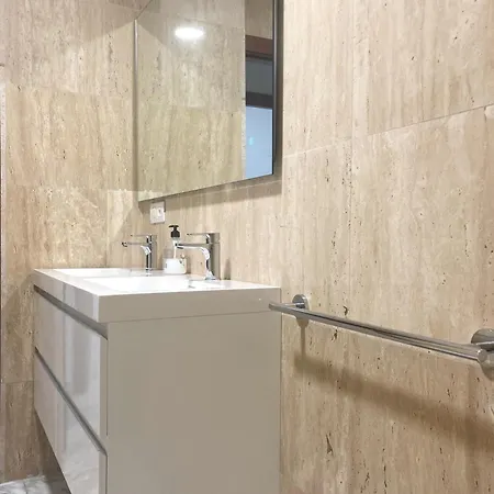 Luxury Arabic-style Apartment